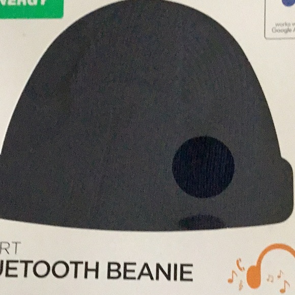 Hat - Picture 3 of 3